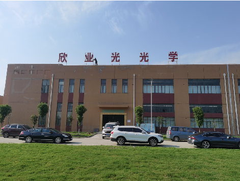 平和楼顶大型发光字制作如何安装？